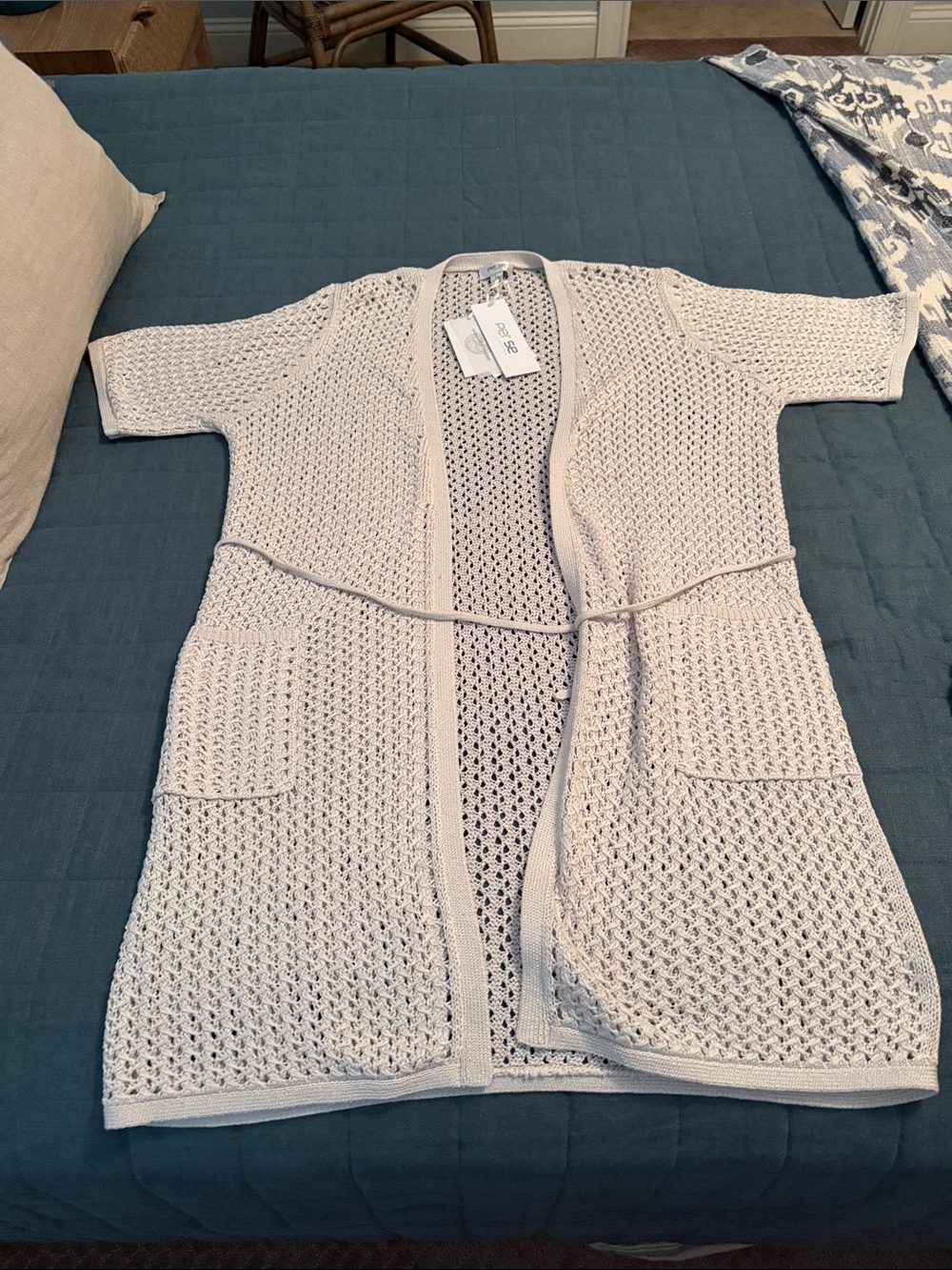 NWT. Italian Per Se Cream Open-Weave Belted Cardigan/Beach Cover-up/Jacket.